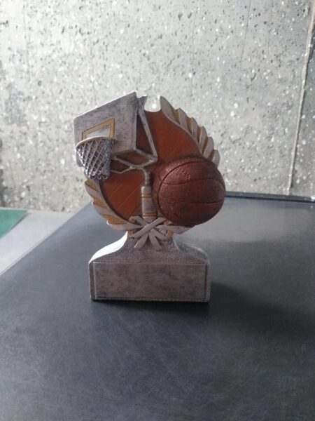 Basketball Wreath Trophy – bb78