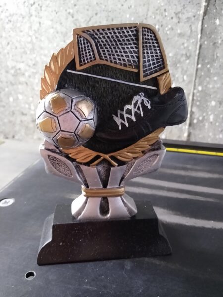 Soccer Wreath Ball Trophy – s93